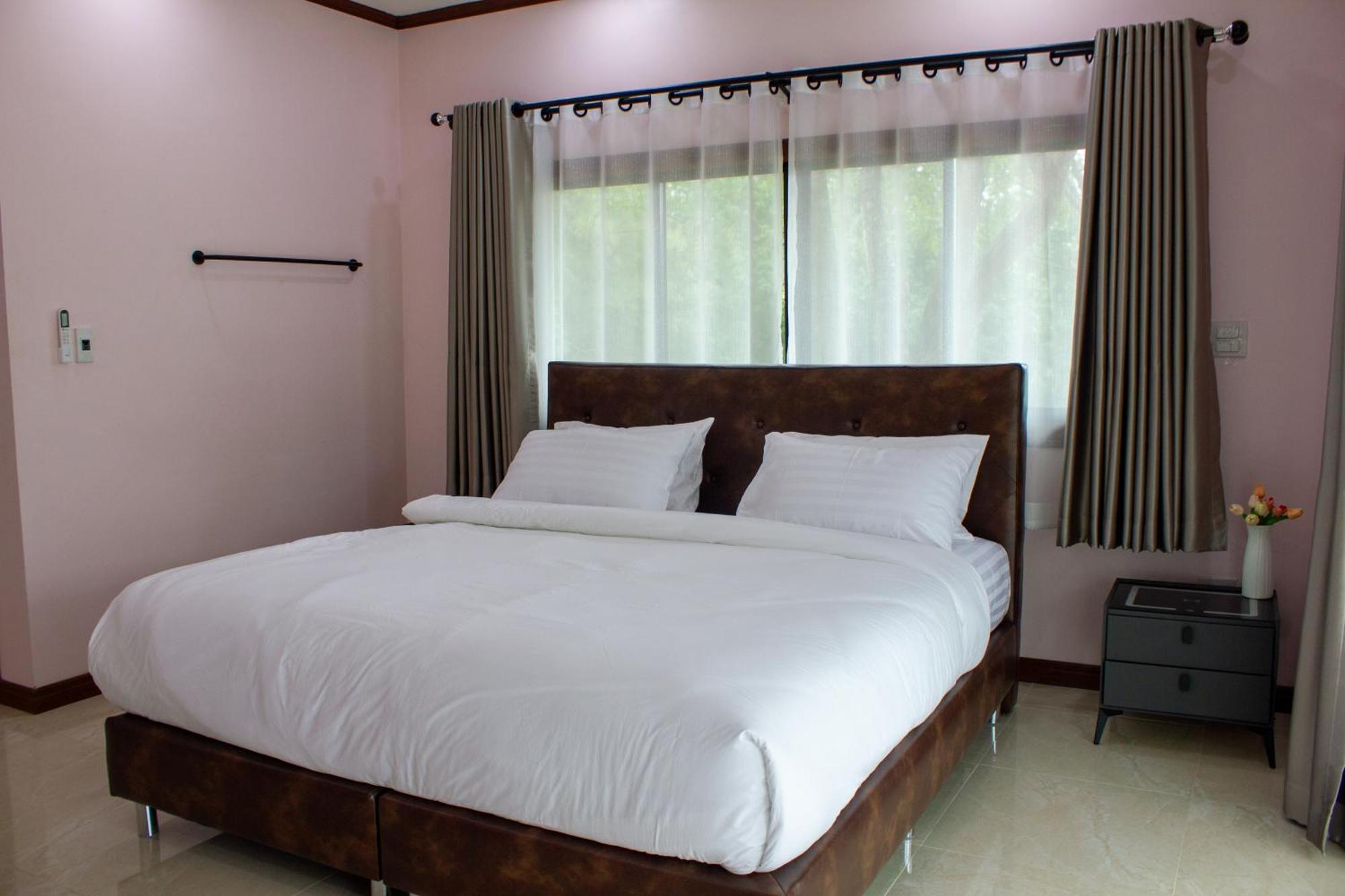 Jindarin Villas Pakchong Exterior photo
